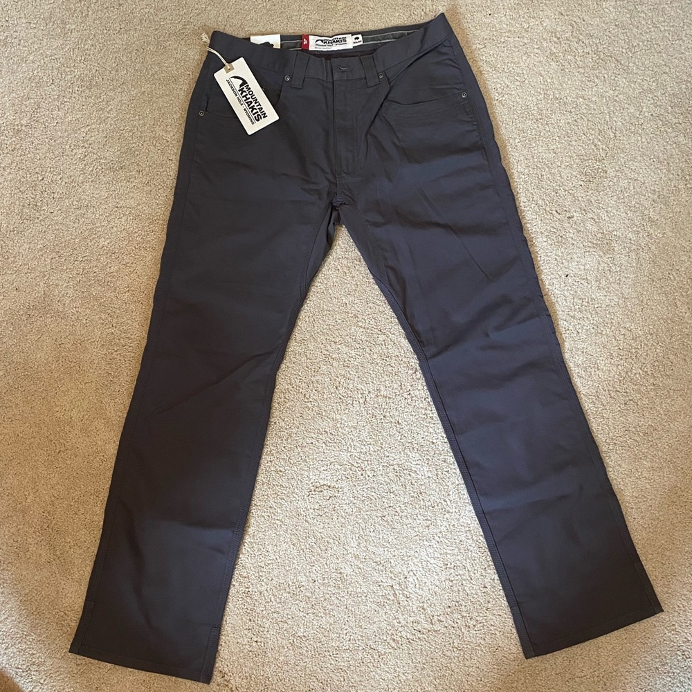 NWT Mountain Khakis Commuter Pant Slim Fit in Slate 33x30 33/30